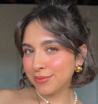 <em>Daniela K. - USA</em>